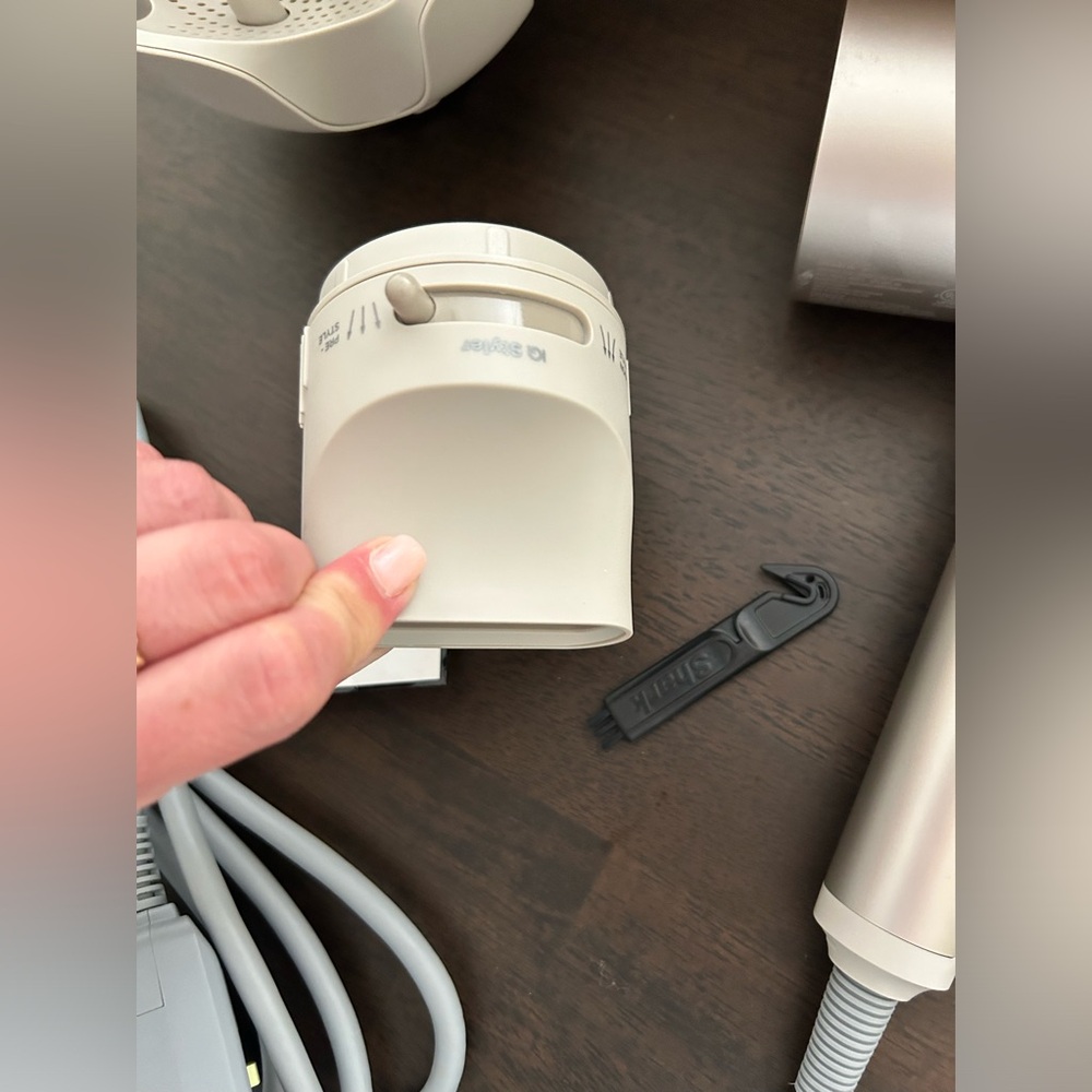 Shark HyperAir IQ Hair Dryer - Picture 5 of 8